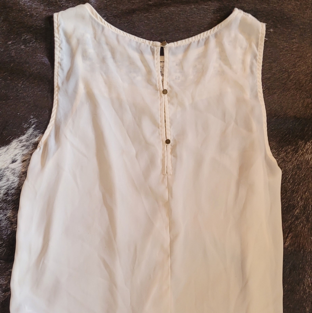 Forever 21 Contemporary Tanktop - Picture 3 of 3